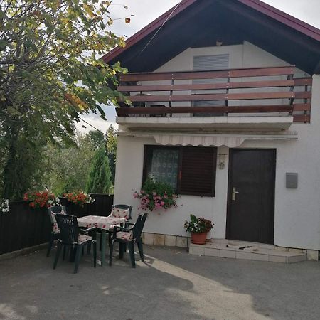 Studio Apartman Barbara Josipdol Εξωτερικό φωτογραφία